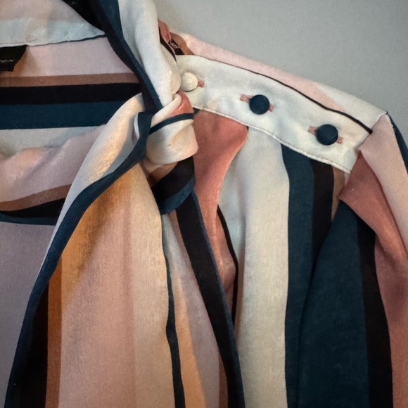 Worthington Pink and Black Blouse with Mandarin Collar and Tie Front - Picture 3 of 5